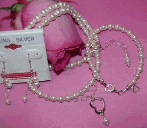 All Hearts Cultured Freshwater White Grade AA Pearls Ladies Jewelry Set
